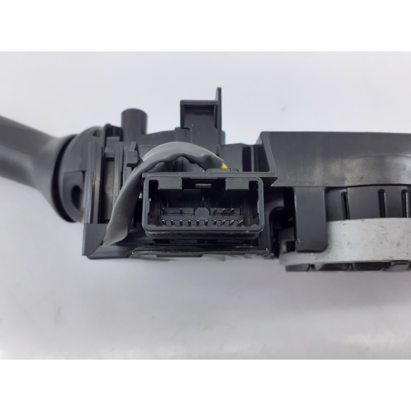 Recambio de mando intermitentes para toyota land cruiser (j15) gx referencia OEM IAM 17F711 17F463 E3-B2-18-4