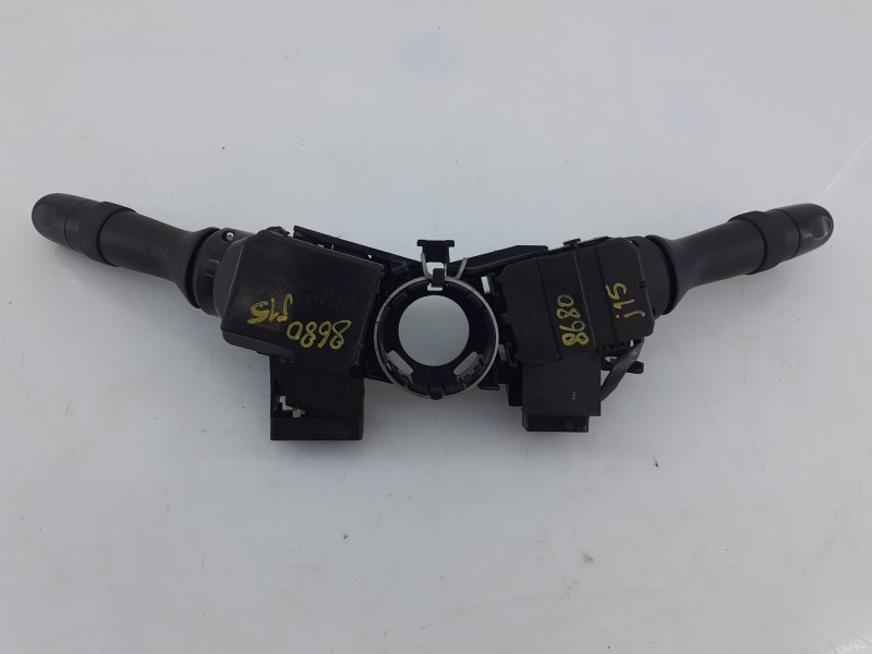 Recambio de mando intermitentes para toyota land cruiser (j15) gx referencia OEM IAM 17F711 17F463 E3-B2-18-4