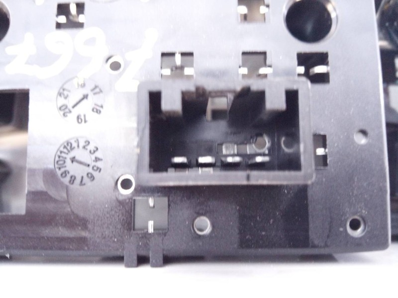 Recambio de luz interior para kia stonic (ybcuv) vision referencia OEM IAM 92800F2000  E3-A3-29-1