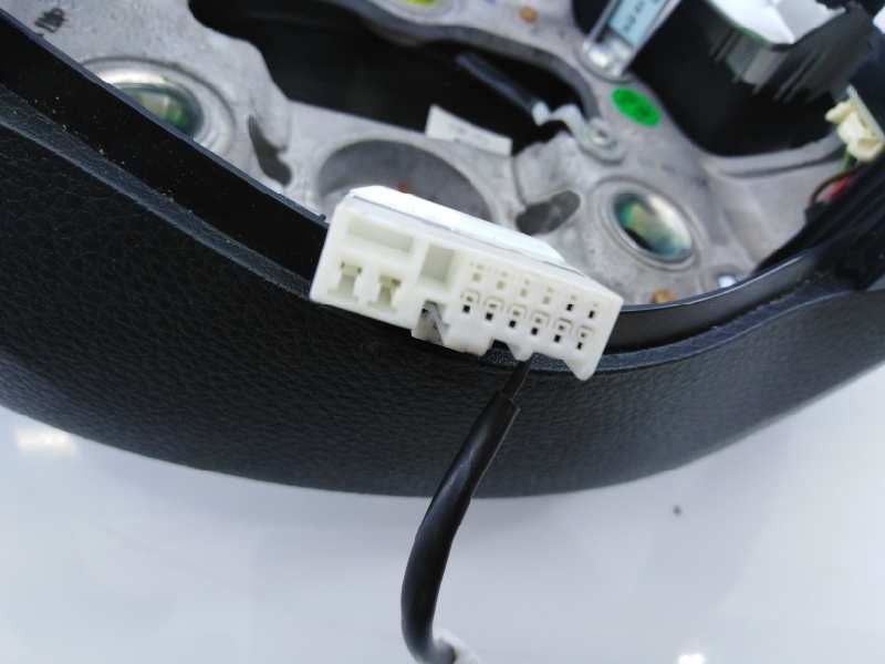 Recambio de volante para kia stonic (ybcuv) vision referencia OEM IAM 171107091106  E2-B5-2-2