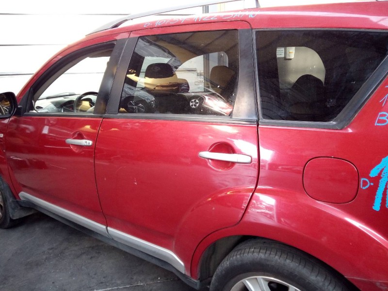 Recambio de puerta trasera izquierda para mitsubishi outlander (cw0) challenge 4wd referencia OEM IAM   