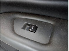 MANDO ELEVALUNAS DELANTERO DERECHO 