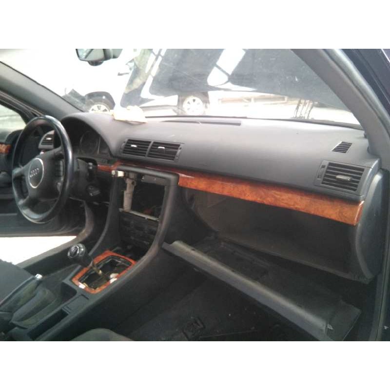 audi a4 berlina (8e) del año 2000