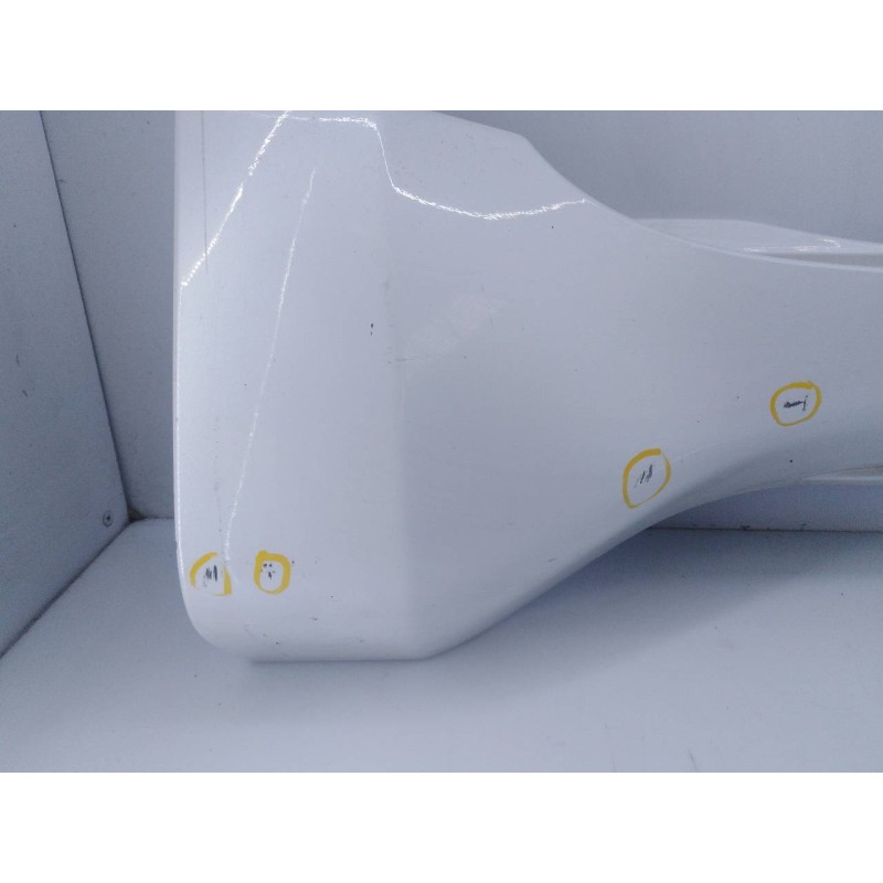 Recambio de estribo izquierdo para toyota land cruiser (j15) gx referencia OEM IAM   E6-A3-9