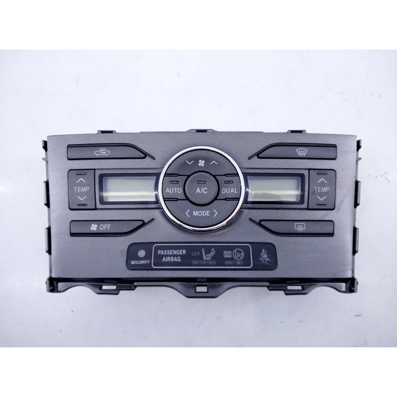 Recambio de mando climatizador para toyota auris active referencia OEM IAM 5590002221  E3-B2-12-2