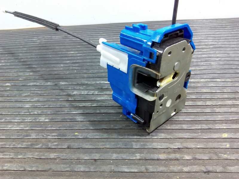 Recambio de cerradura puerta delantera derecha para fiat 500 l (330) pop star referencia OEM IAM 51930018  E2-B2-61-1