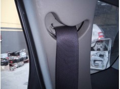 CINTURON SEGURIDAD TRASERO DERECHO 