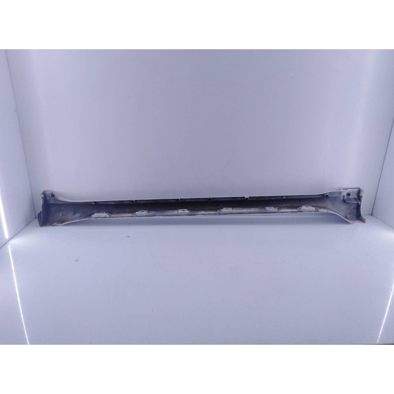 Recambio de estribo izquierdo para toyota land cruiser (j15) gx referencia OEM IAM   E6-A3-9