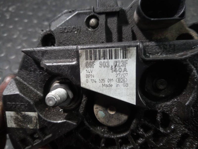 Recambio de alternador para mitsubishi outlander (cw0) challenge 4wd referencia OEM IAM 06F903023F  P3-B5-23-1