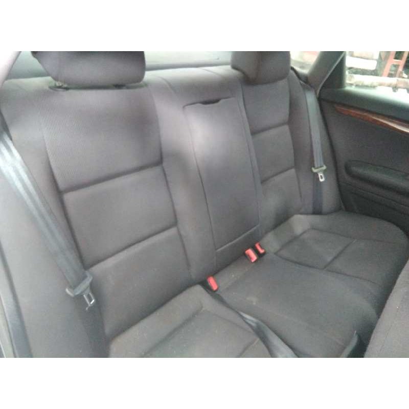 audi a4 berlina (8e) del año 2000