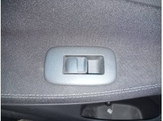 MANDO ELEVALUNAS TRASERO IZQUIERDO 