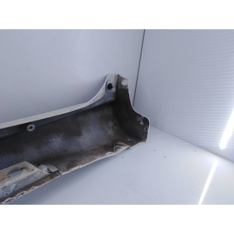 Recambio de estribo derecho para toyota land cruiser (j15) gx referencia OEM IAM   E6-A3-9