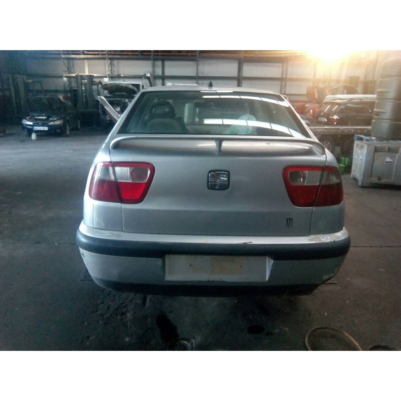 seat cordoba berlina (6k2) del año 2000