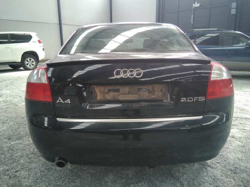 audi a4 berlina (8e) del año 2000