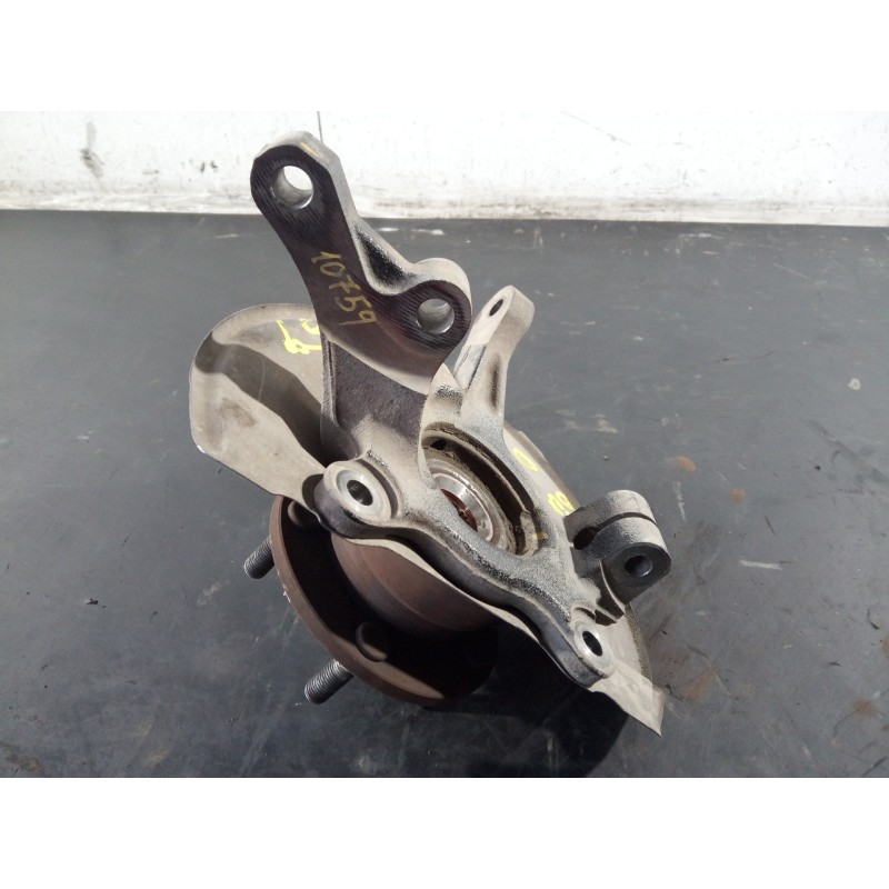 Recambio de mangueta delantera derecha para mitsubishi outlander (cw0) challenge 4wd referencia OEM IAM   P1-A4-13