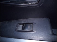 MANDO ELEVALUNAS TRASERO DERECHO 