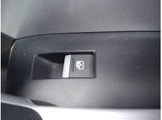 MANDO ELEVALUNAS TRASERO DERECHO 