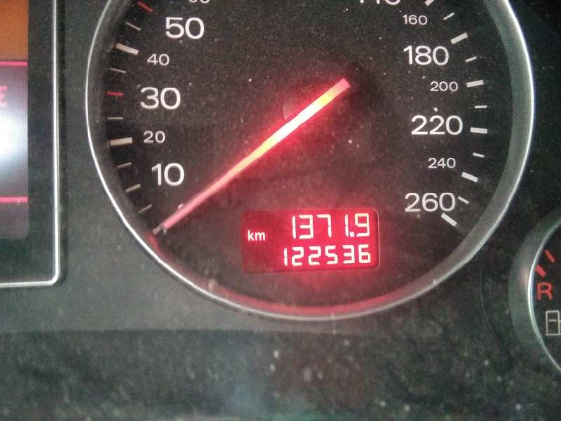 audi a4 berlina (8e) del año 2000