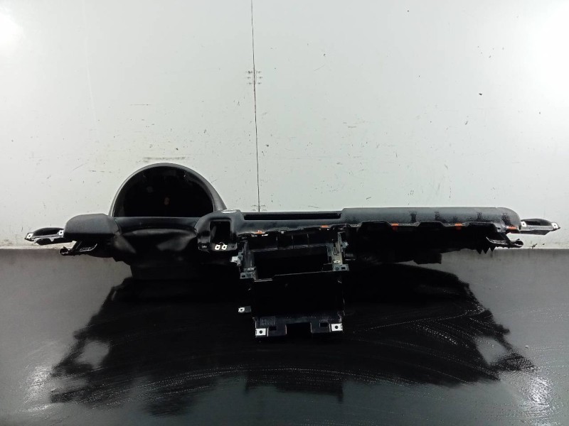 Recambio de salpicadero para bmw serie 1 berlina (e81/e87) 118d referencia OEM IAM   