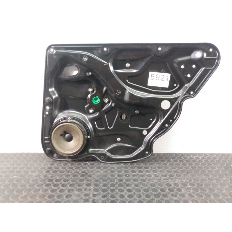 Recambio de elevalunas trasero derecho para volkswagen passat berlina (3c2) advance referencia OEM IAM 980862107  P2-B4-17