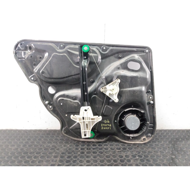 Recambio de elevalunas trasero derecho para volkswagen passat berlina (3c2) advance referencia OEM IAM 980862107  P2-B4-17