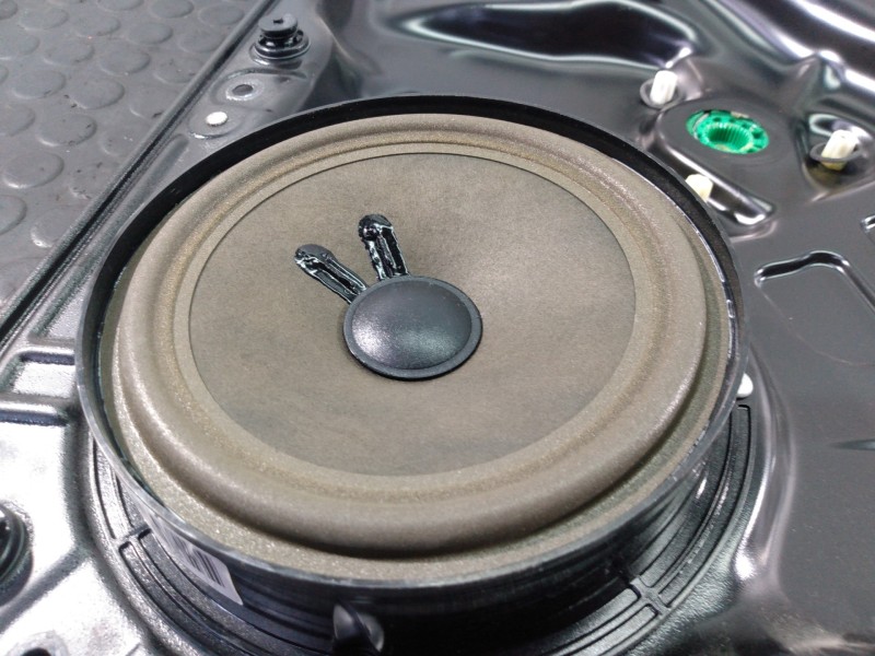 Recambio de elevalunas trasero derecho para volkswagen passat berlina (3c2) advance referencia OEM IAM 980862107  P2-B4-17