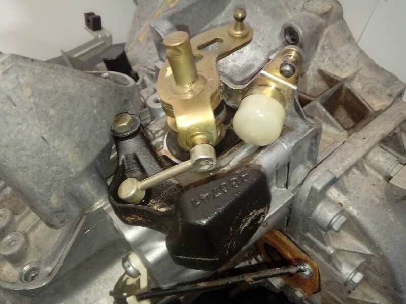 Recambio de caja cambios para citroën c5 berlina exclusive referencia OEM IAM 20MB02  M1-B2-82