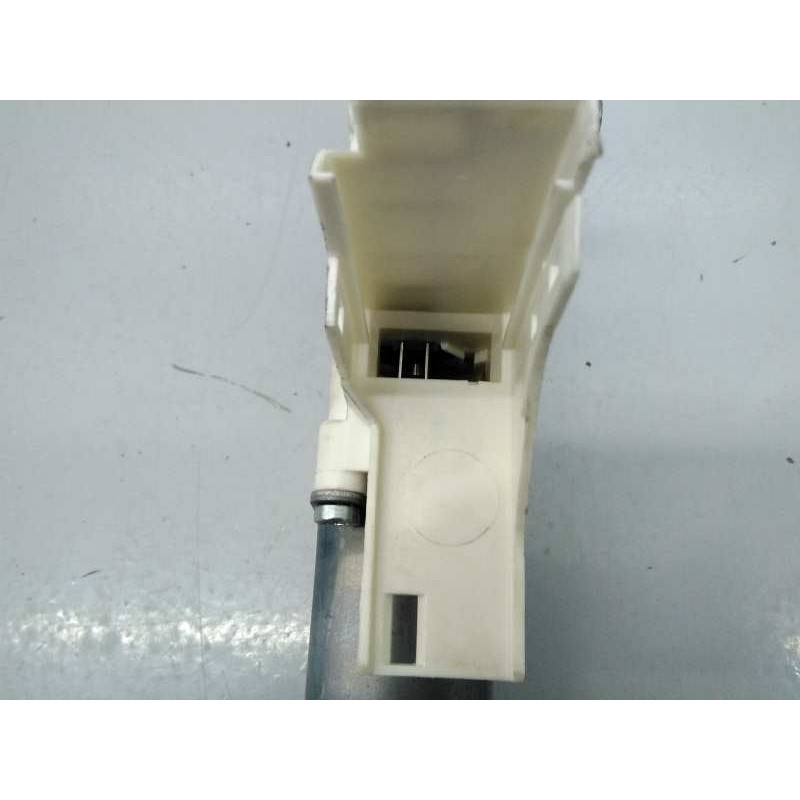 Recambio de motor elevalunas trasero izquierdo para audi a4 avant (8k5) (2008) básico referencia OEM IAM 8K0959811  E1-B6-56-1