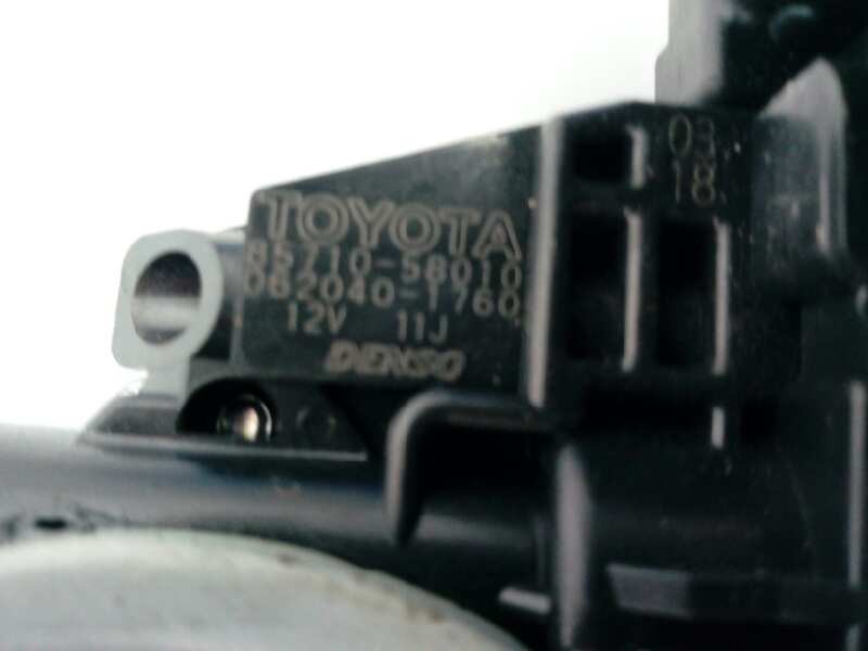 Recambio de elevalunas delantero derecho para toyota land cruiser (j12) 3.0 d4-d vx referencia OEM IAM 8571058010 0620401760 E2-