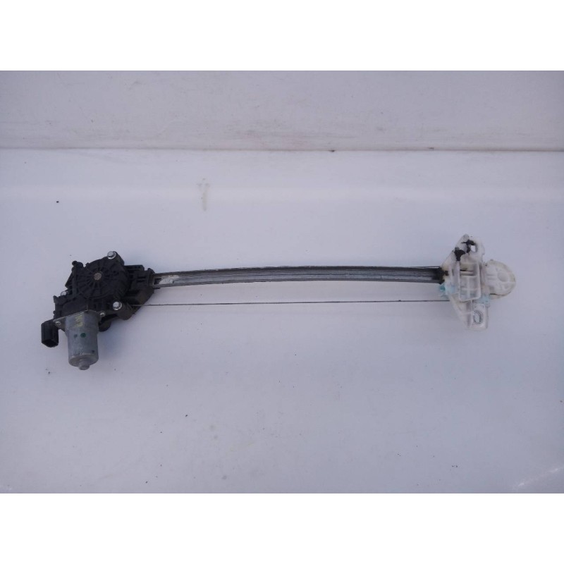 Recambio de elevalunas trasero derecho para honda jazz (gk) trend referencia OEM IAM 0008510140  E2-A2-53-2