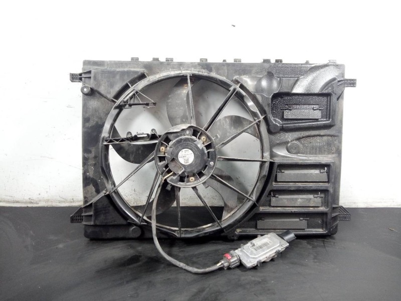Recambio de electroventilador para volvo v40 momentum referencia OEM IAM 0130308440  P2-B8-23