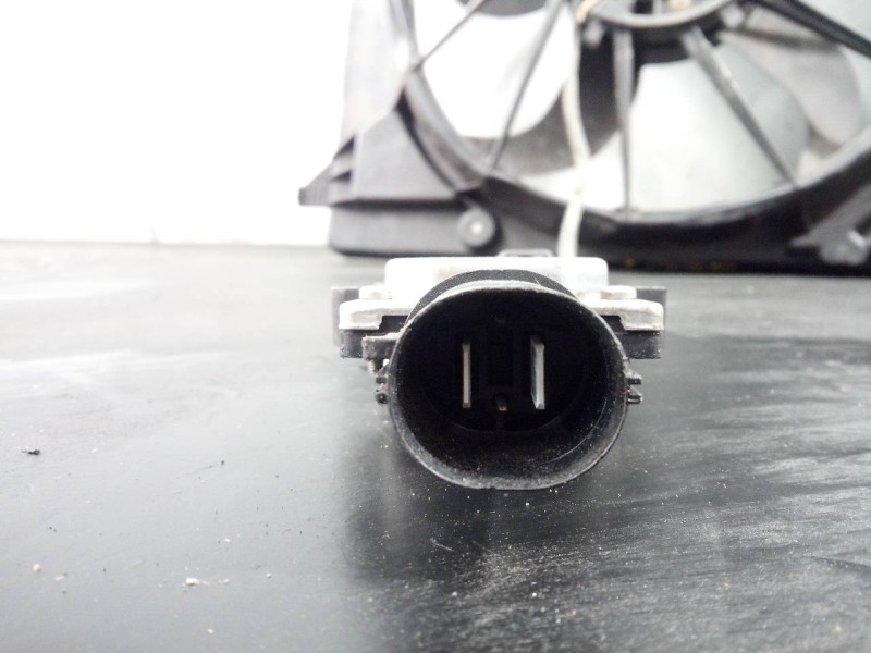 Recambio de electroventilador para volvo v40 momentum referencia OEM IAM 0130308440  P2-B8-23