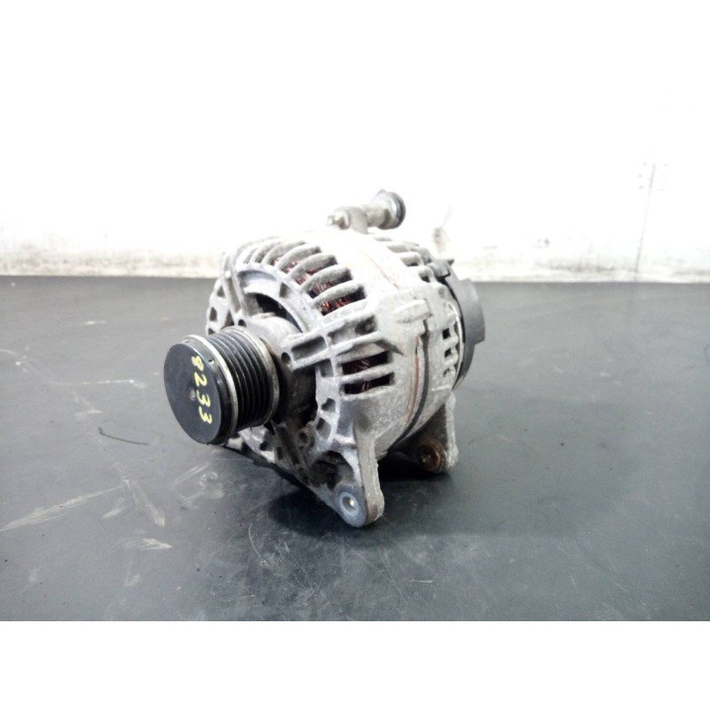 Recambio de alternador para nissan nv 200 (m20) kasten comfort referencia OEM IAM 0124525140 8200728292C P3-A4-4-3