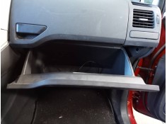 Recambio de guantera para toyota auris active referencia OEM IAM    2