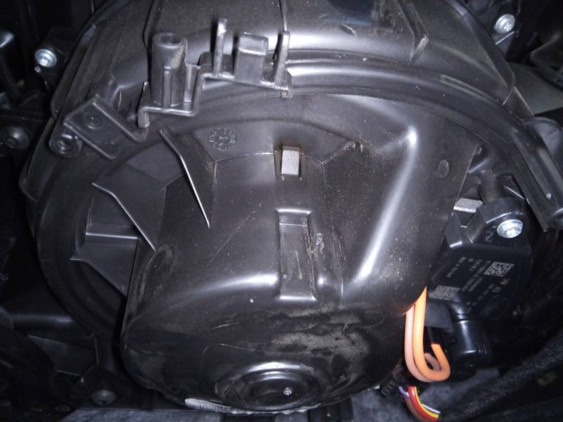 Recambio de ventilador calefaccion para audi q3 sportback (f3n) 40 tdi quattro referencia OEM IAM 0T78709C  
