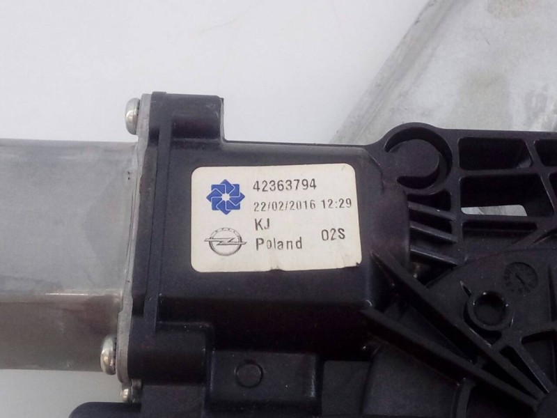 Recambio de elevalunas trasero izquierdo para opel mokka referencia OEM IAM 42363794  E2-B6-15-1