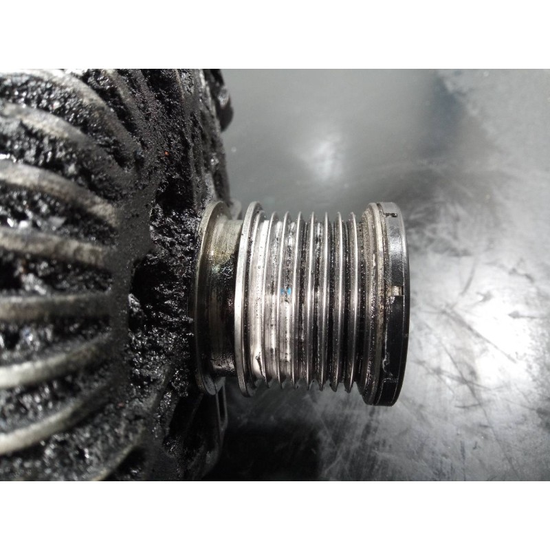Recambio de alternador para mercedes-benz clase m (w164) 320 / 350 cdi (164.122) referencia OEM IAM 705000869 2543290A P3-B6-8-1