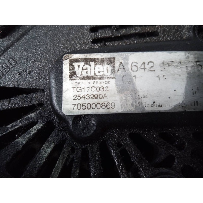 Recambio de alternador para mercedes-benz clase m (w164) 320 / 350 cdi (164.122) referencia OEM IAM 705000869 2543290A P3-B6-8-1