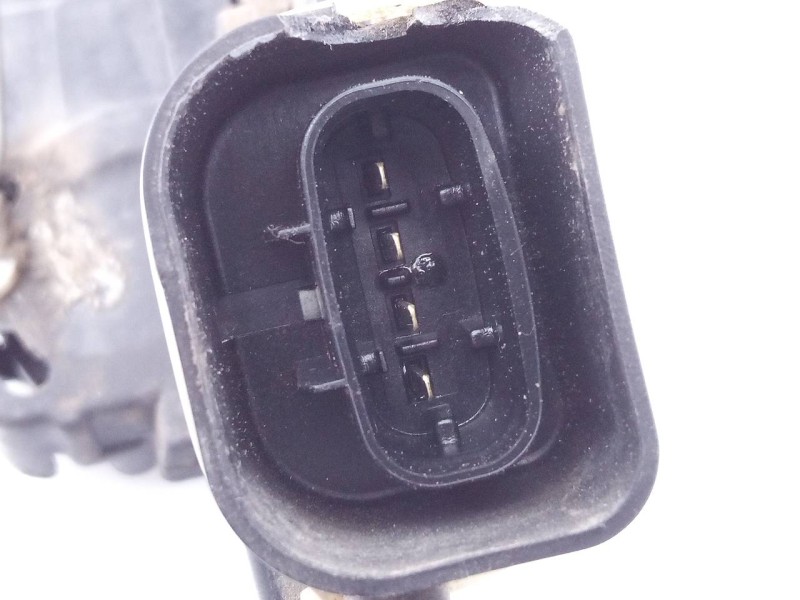 Recambio de cerradura puerta delantera derecha para toyota land cruiser (j9) td gx (3-ptas.) referencia OEM IAM   