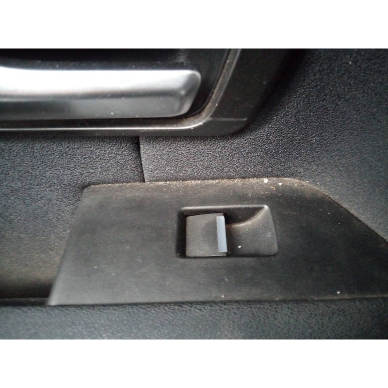 Recambio de mando elevalunas trasero izquierdo para land rover evoque hse dynamic referencia OEM IAM   