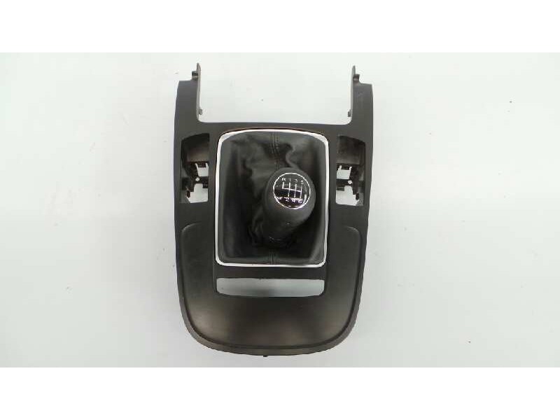 Recambio de consola central para audi a4 ber. (b8) e referencia OEM IAM   E1-B6-51-3