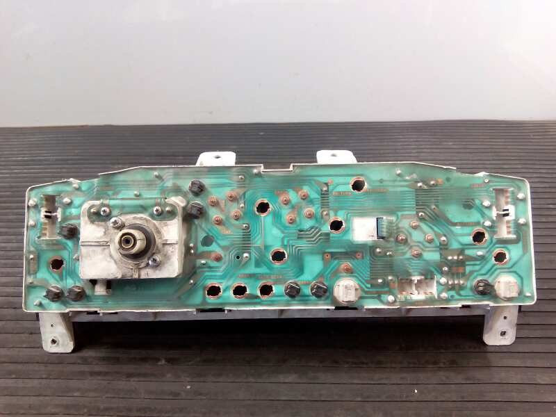 Recambio de cuadro instrumentos para nissan terrano/terrano.ii (r20) referencia OEM IAM 24810OF010  E3-B4-21-4