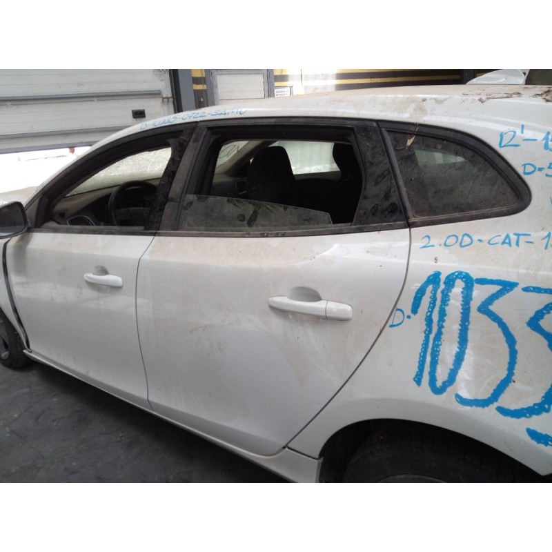 Recambio de puerta trasera izquierda para volvo v40 momentum referencia OEM IAM   