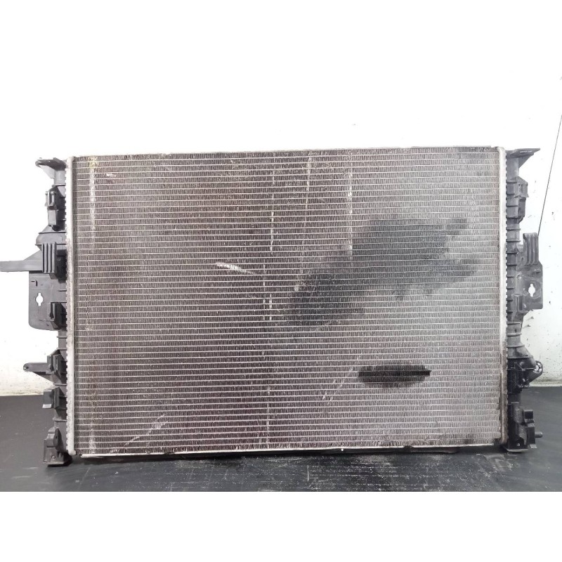 Recambio de radiador agua para volvo v40 momentum referencia OEM IAM   P2-A6-3