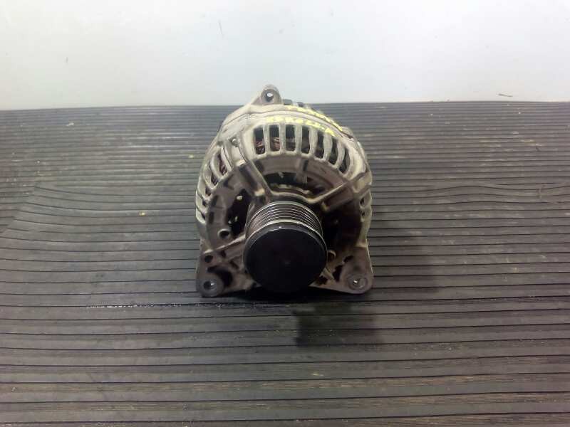 Recambio de alternador para toyota corolla verso (r1) 1.8 sol referencia OEM IAM 0124525140 8200728292 P3-A5-7-3