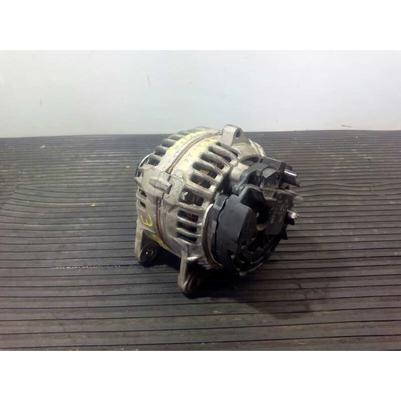 Recambio de alternador para toyota corolla verso (r1) 1.8 sol referencia OEM IAM 0124525140 8200728292 P3-A5-7-3