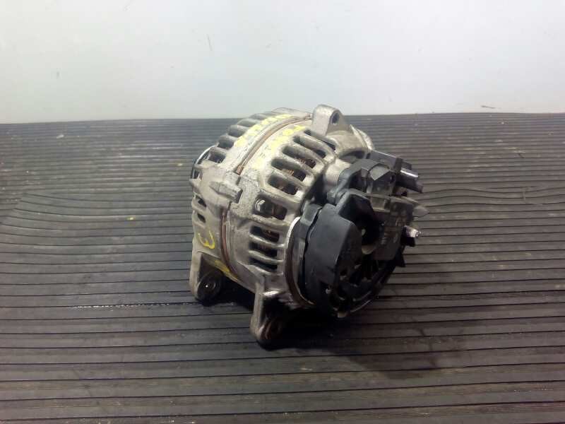Recambio de alternador para toyota corolla verso (r1) 1.8 sol referencia OEM IAM 0124525140 8200728292 P3-A5-7-3