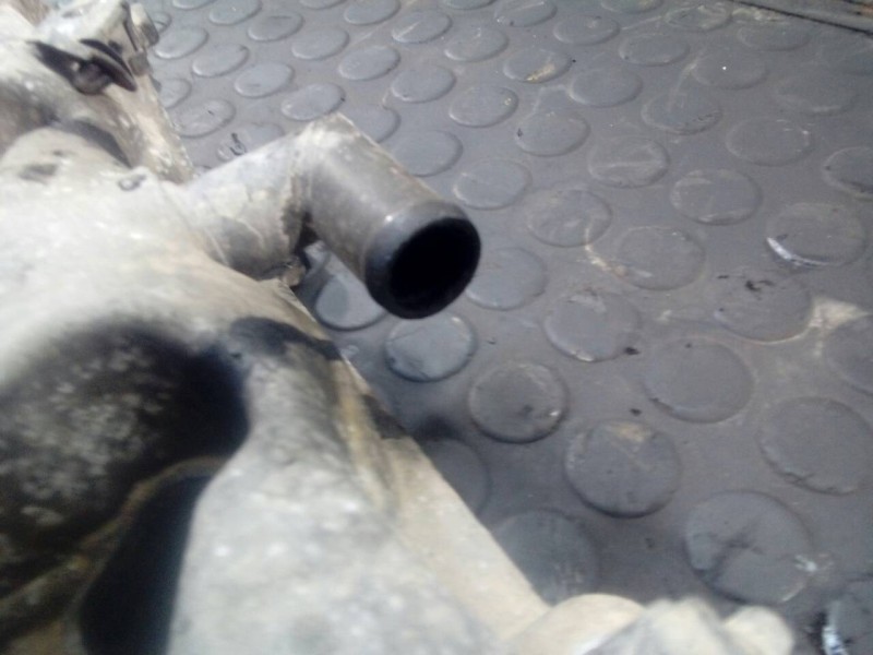 Recambio de tapa balancines para bmw serie 1 berlina (e81/e87) 120d referencia OEM IAM   P1-A2-19