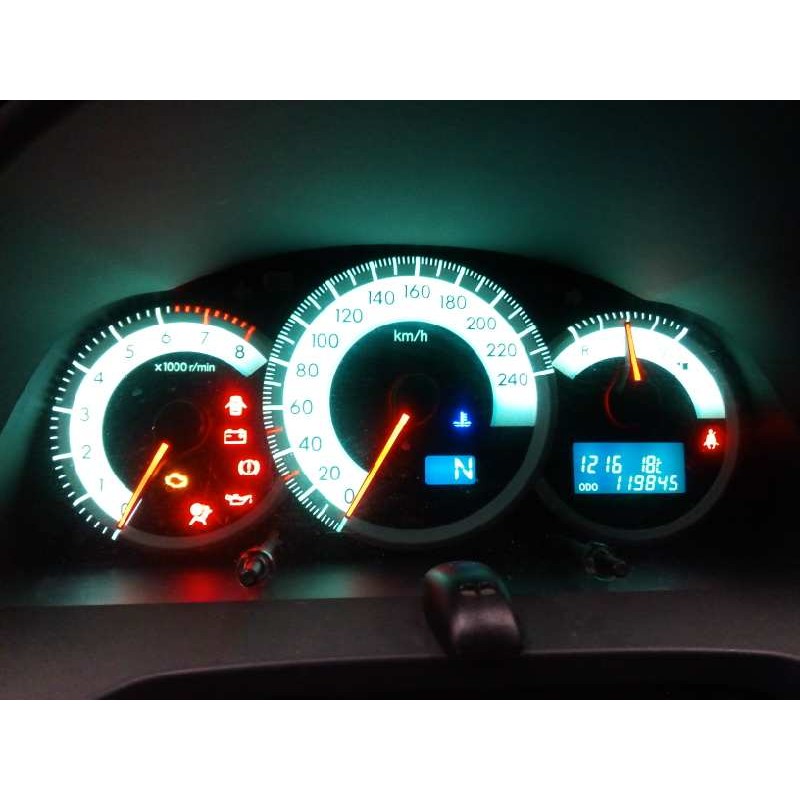 Recambio de cuadro instrumentos para toyota corolla verso (r1) 1.8 sol referencia OEM IAM 8380000F041A MB2574403872 E2-B4-16-1