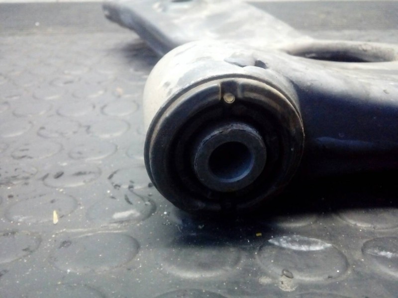 Recambio de brazo suspension inferior delantero izquierdo para hyundai santa fe style 4wd limited referencia OEM IAM   P1-A4-44